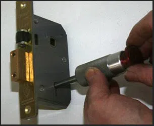 Portland Advantage Locksmith Portland, OR 503-403-0774 Portland Advantage Locksmith Portland, OR 503-403-0774 - 9-commercial-locksmith-near-me